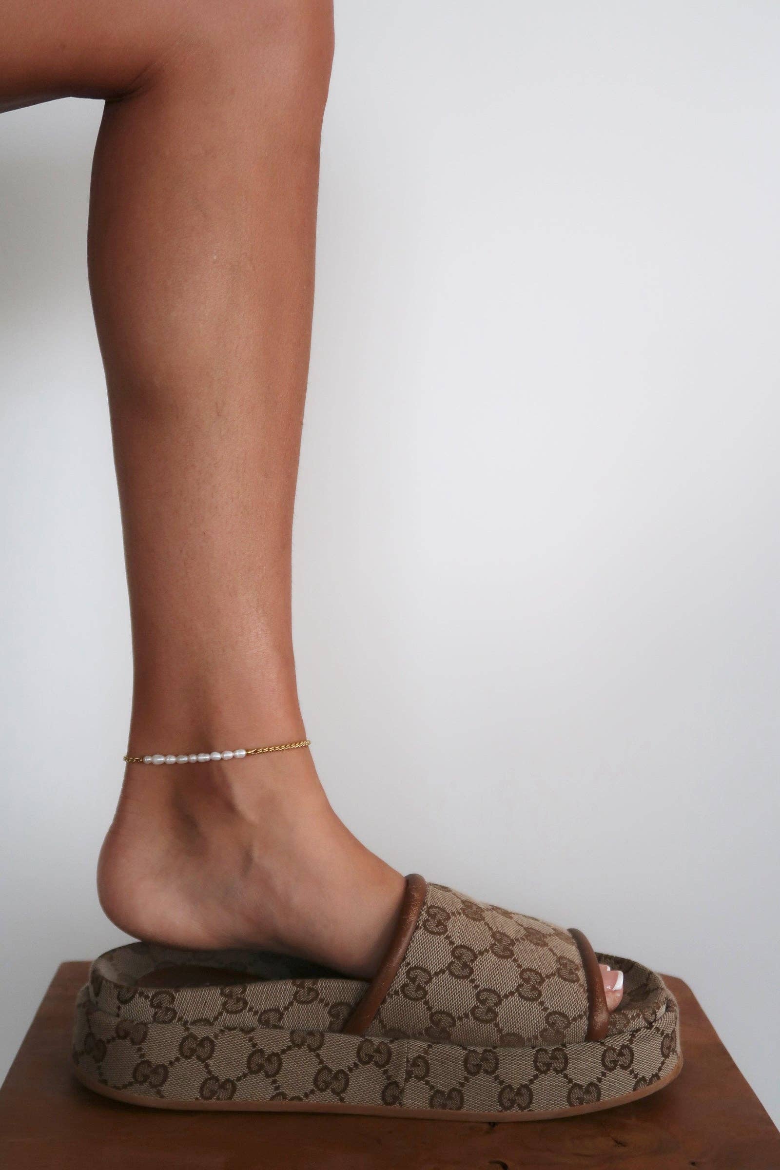 Lily Anklet