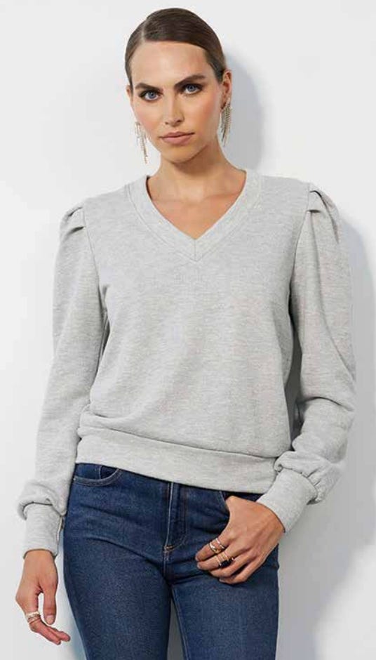 Harlem V-Neck Pullover