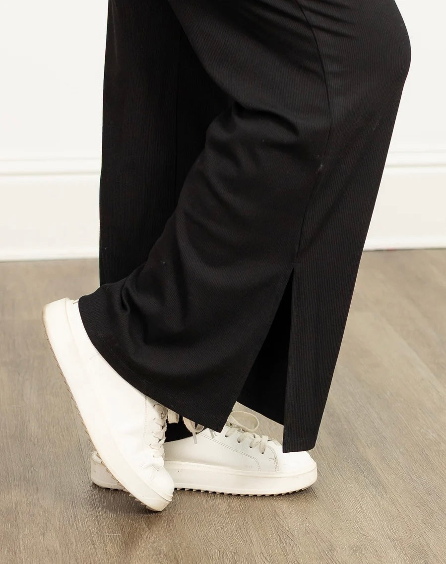 Ribbed Black Pant