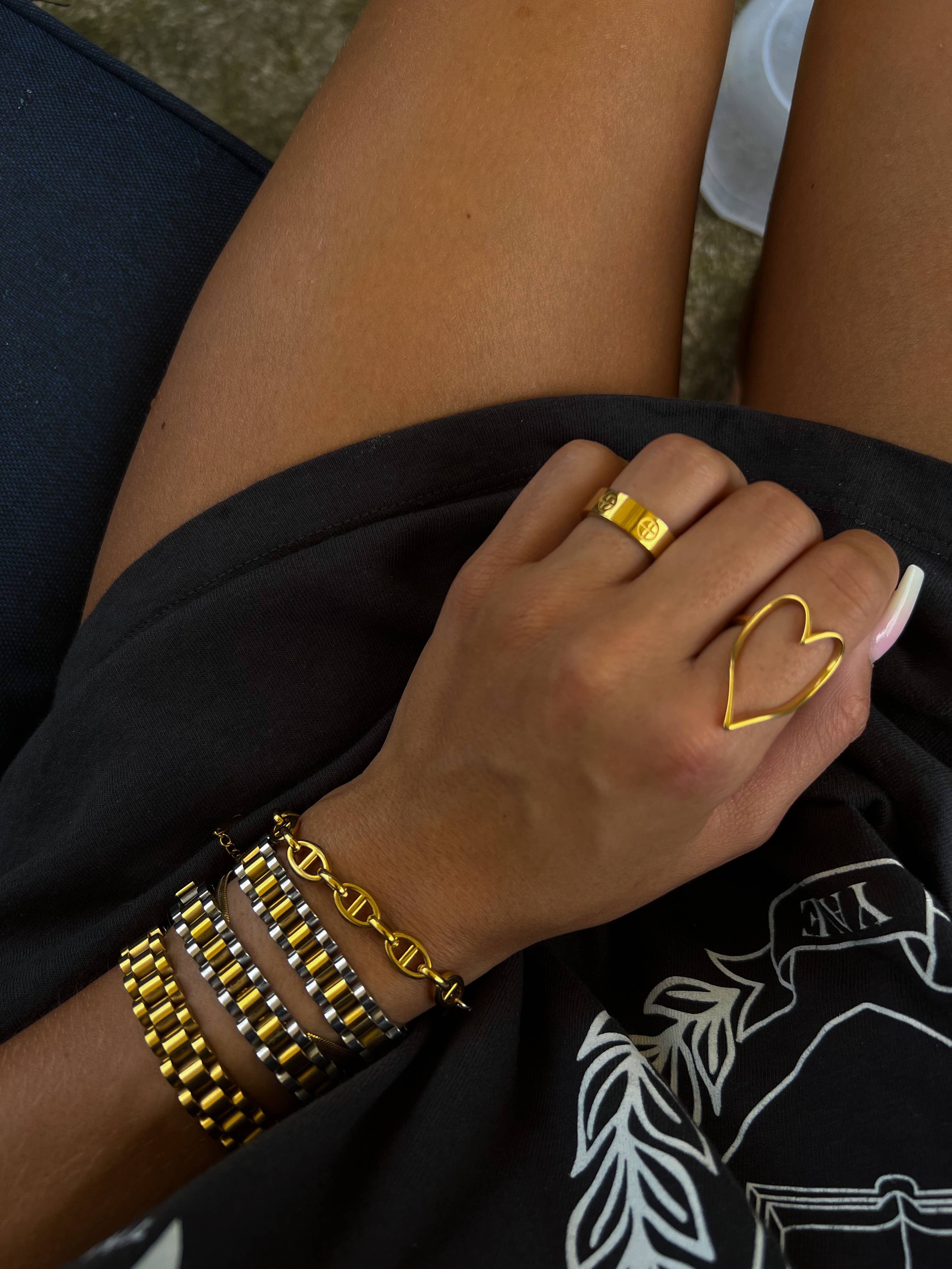 THE CHAIN WATCH BAND BRACELET: GOLD