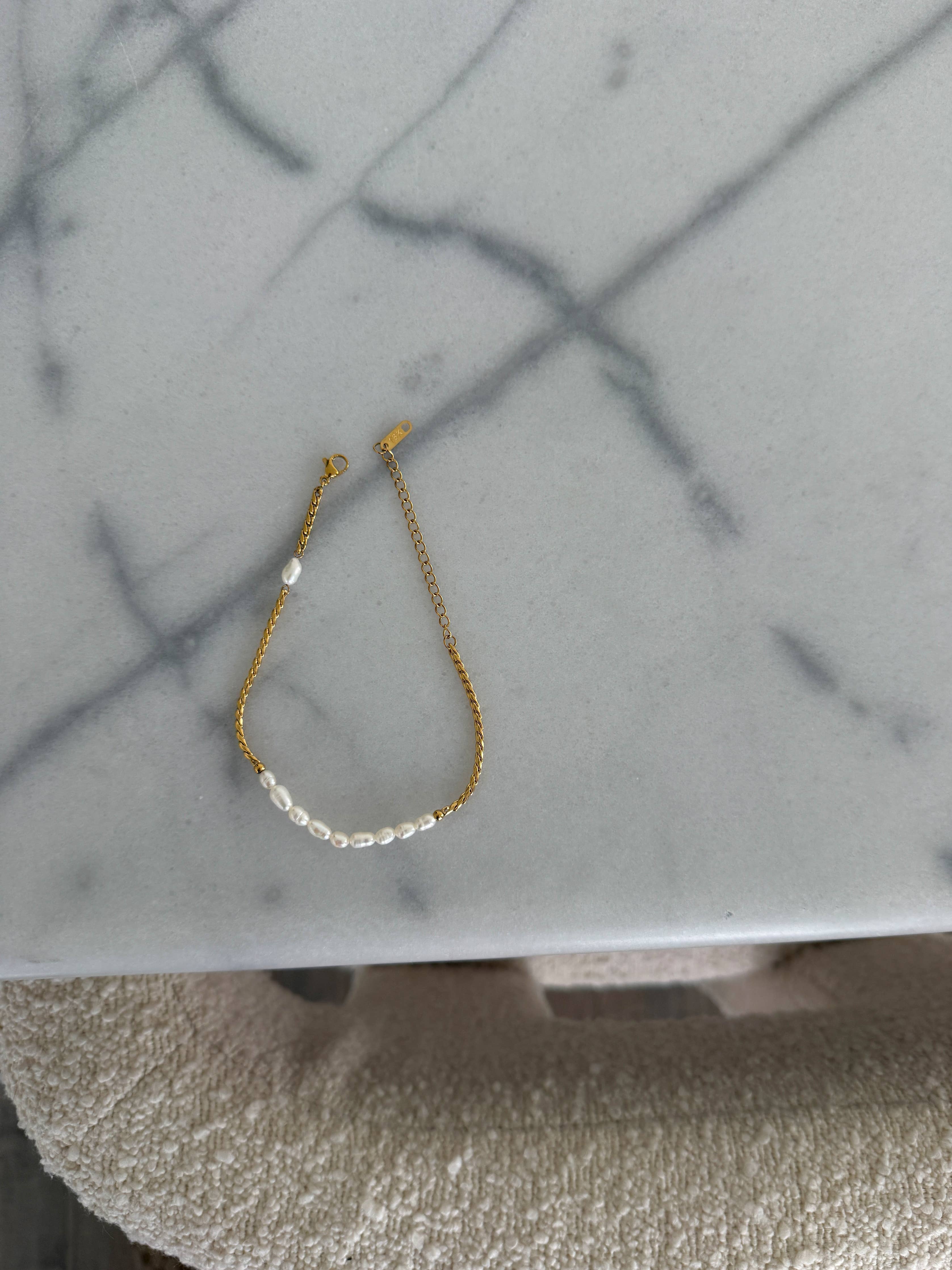 Lily Anklet
