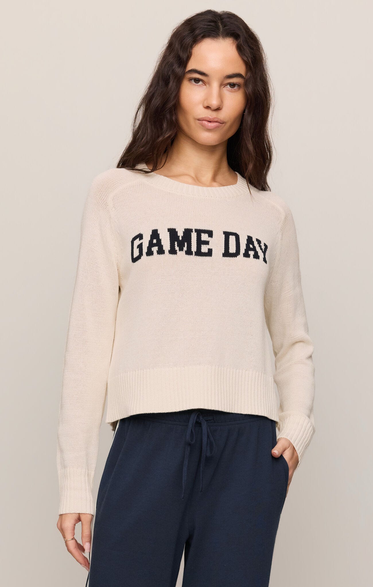 Varsity Stand In Sweater Sandstone