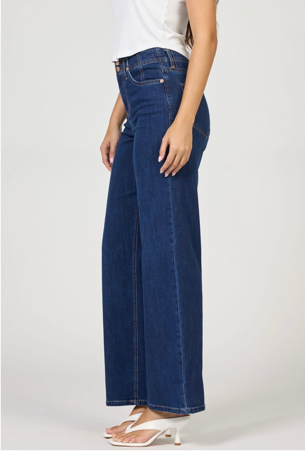 Holly Jean Star Demand