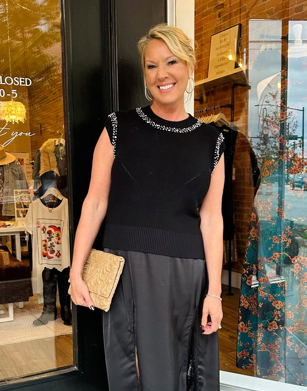 Yaritza Sleeveless Sweater