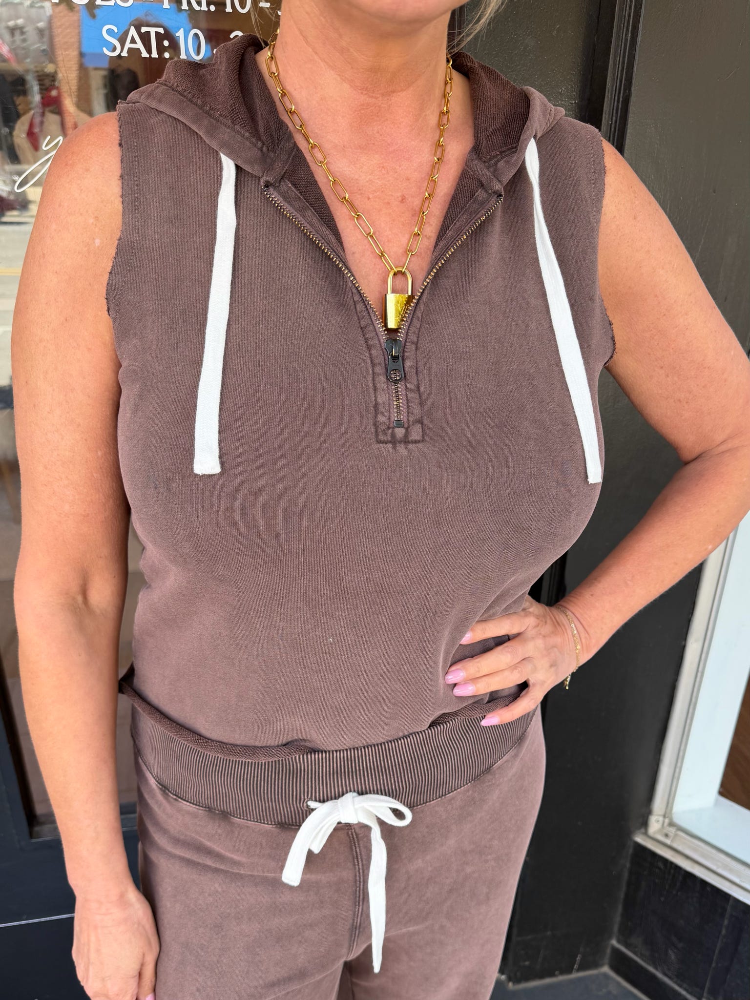 Zoey Sleeveless Zip-Up