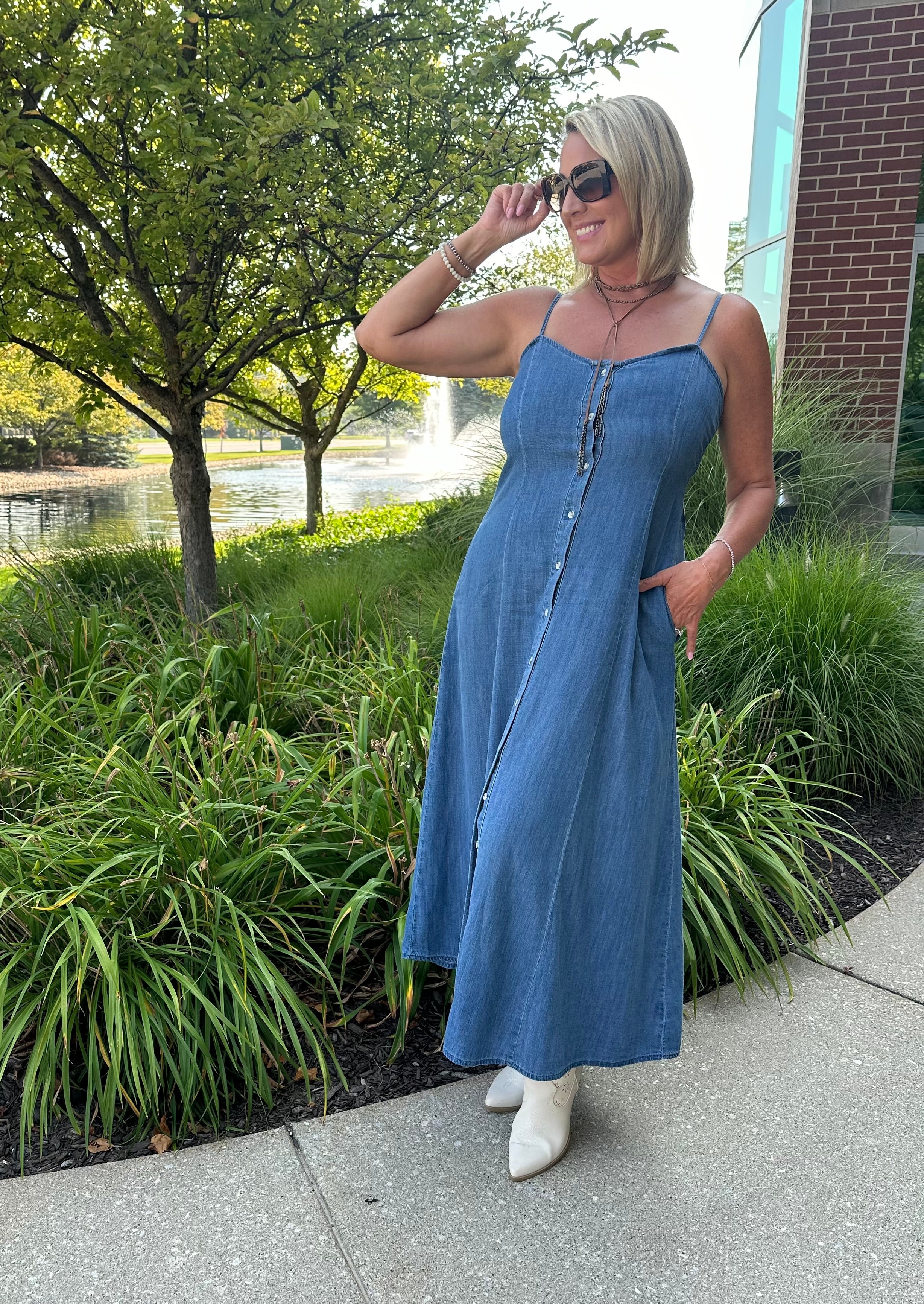 Angel Eyes Denim Midi Dress Medium Indigo