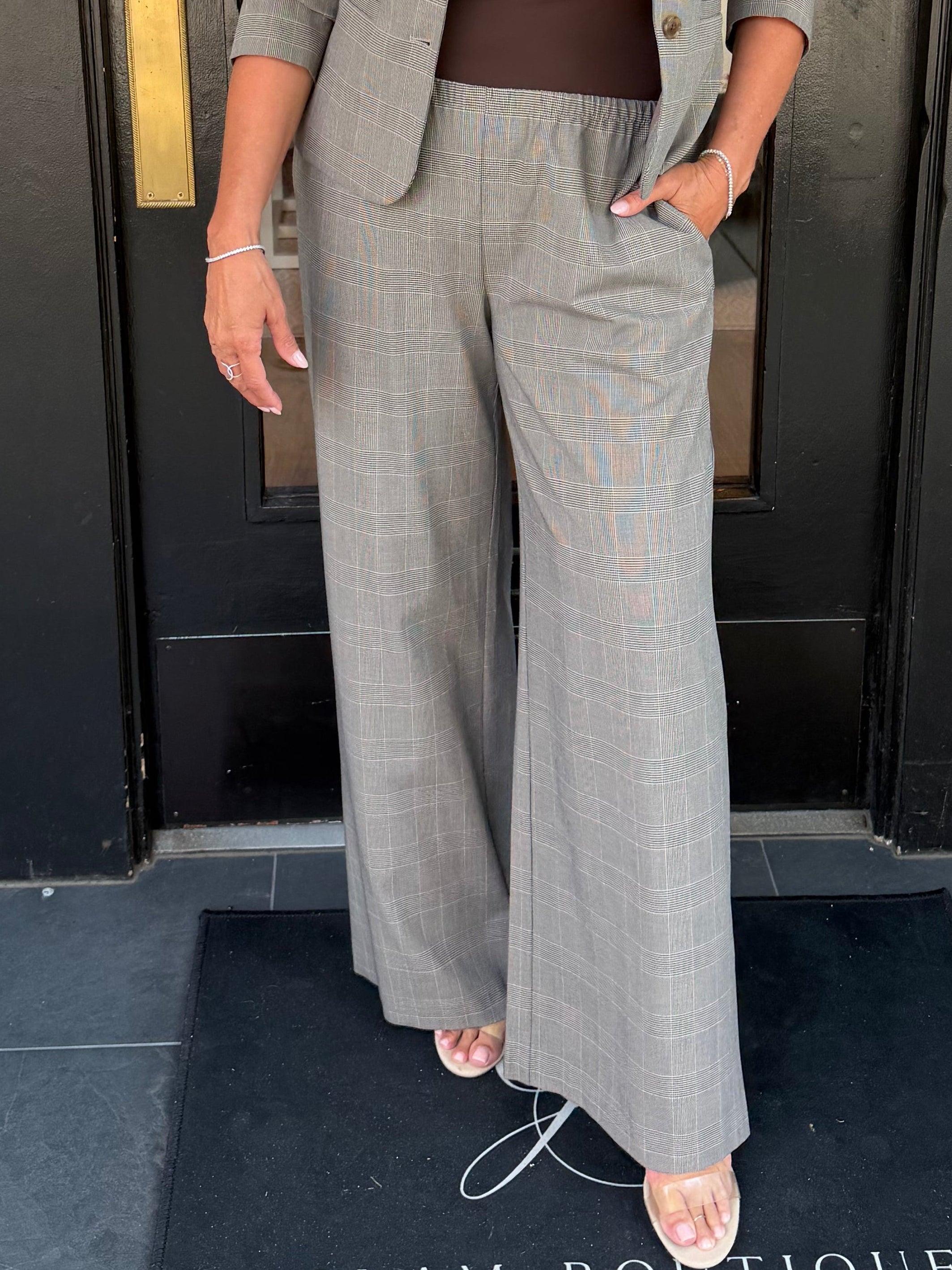 The Pull On Trouser
