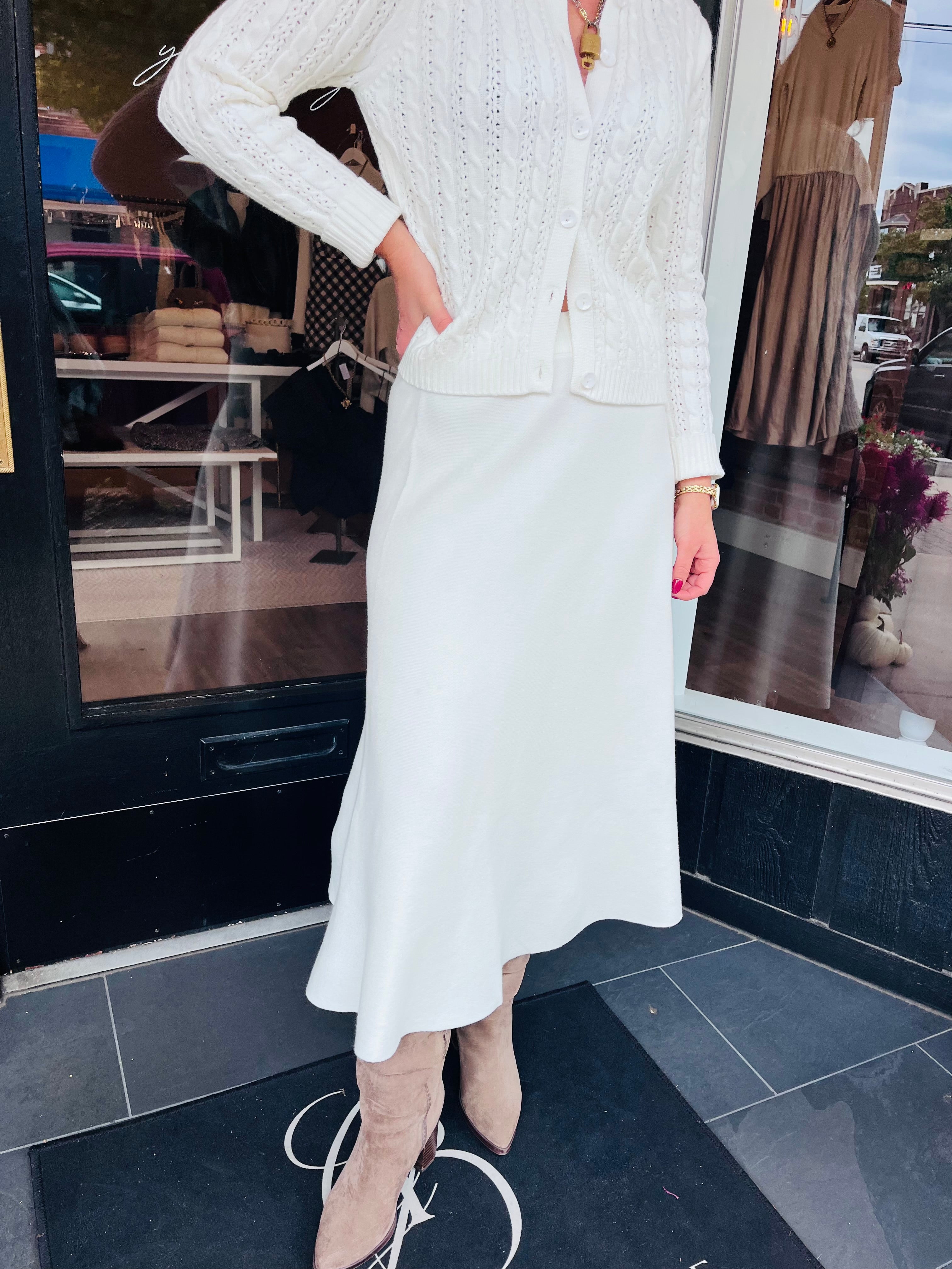 Ahn Skirt