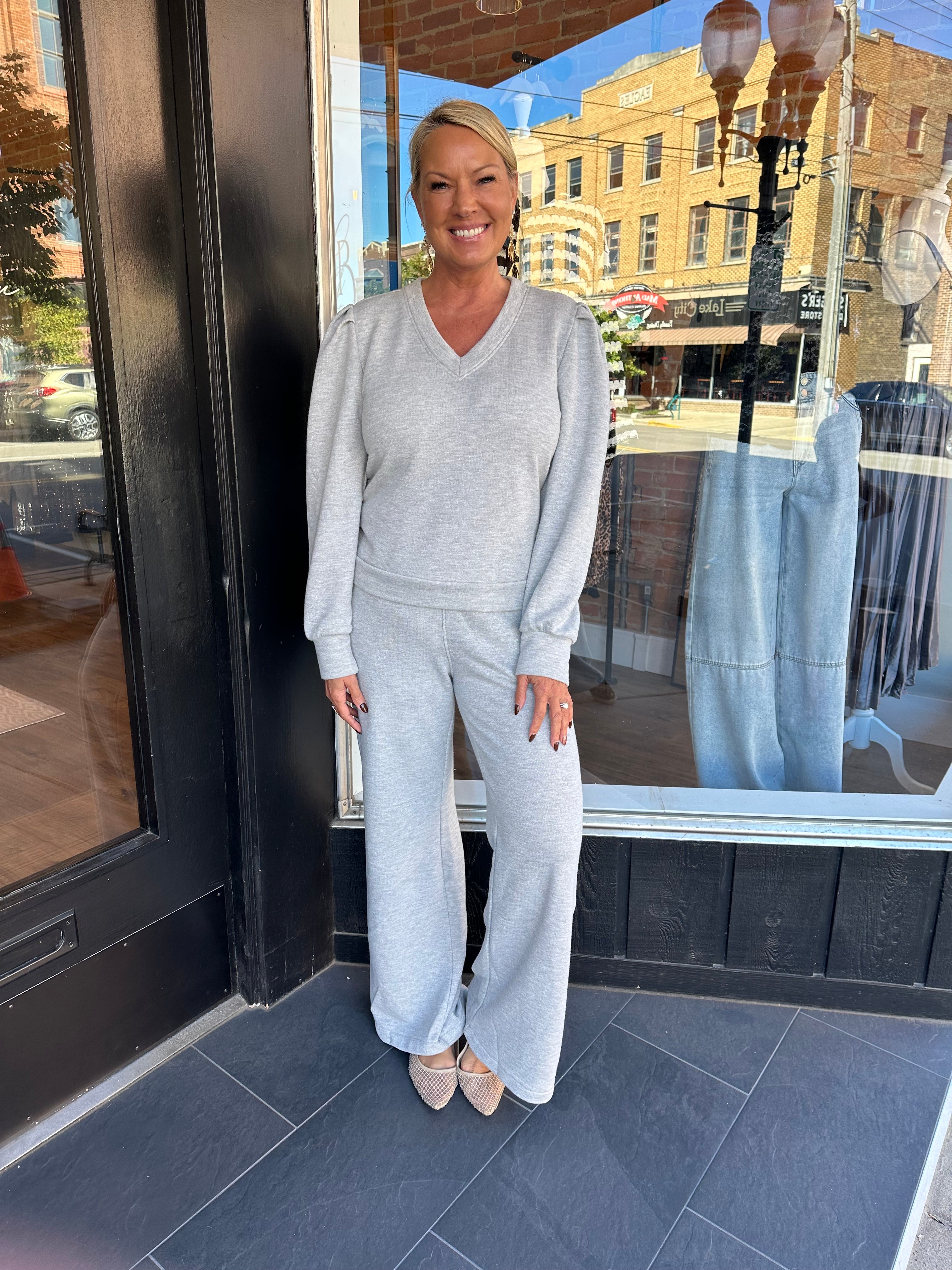 Harlem V-Neck Pullover