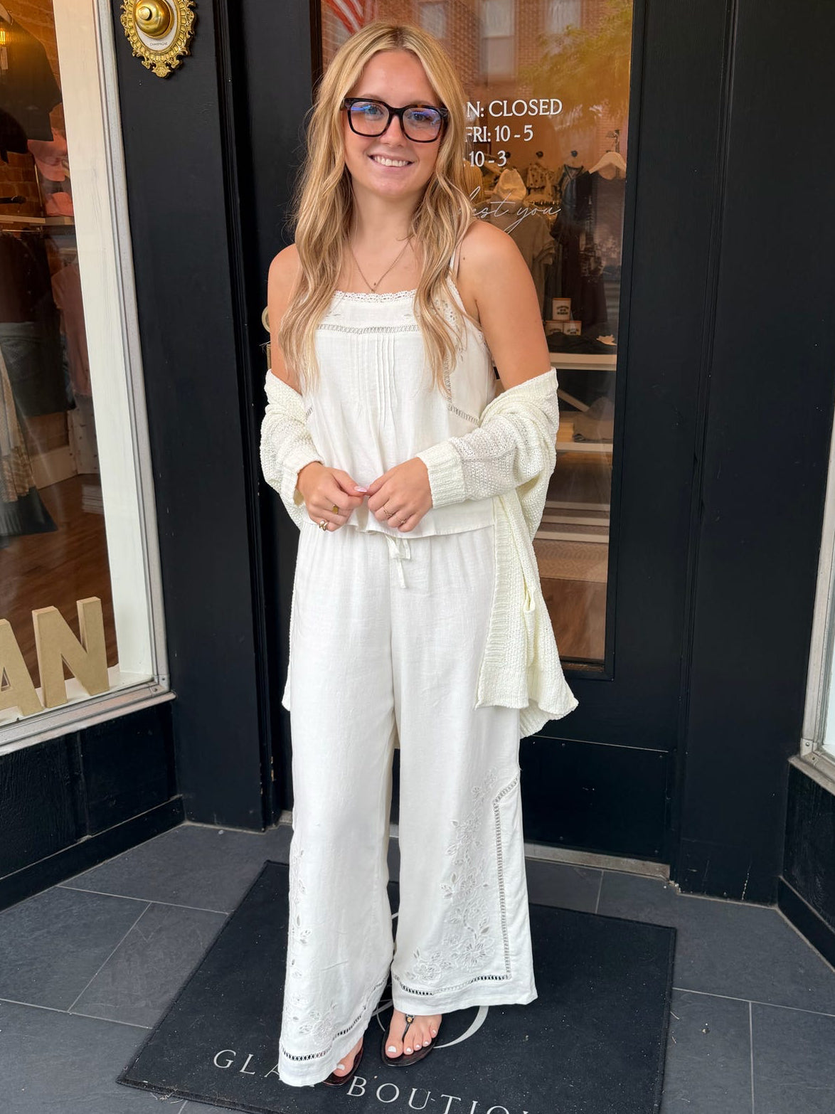 Sid Embroidered Woven Pant