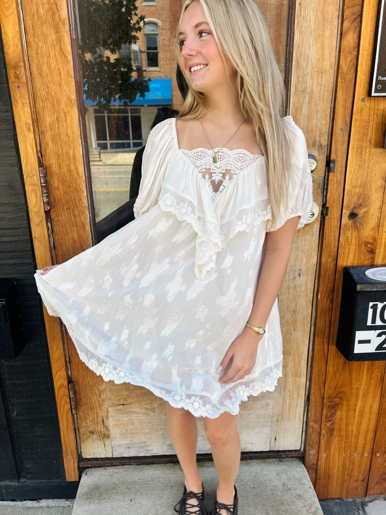 Vickie Dress