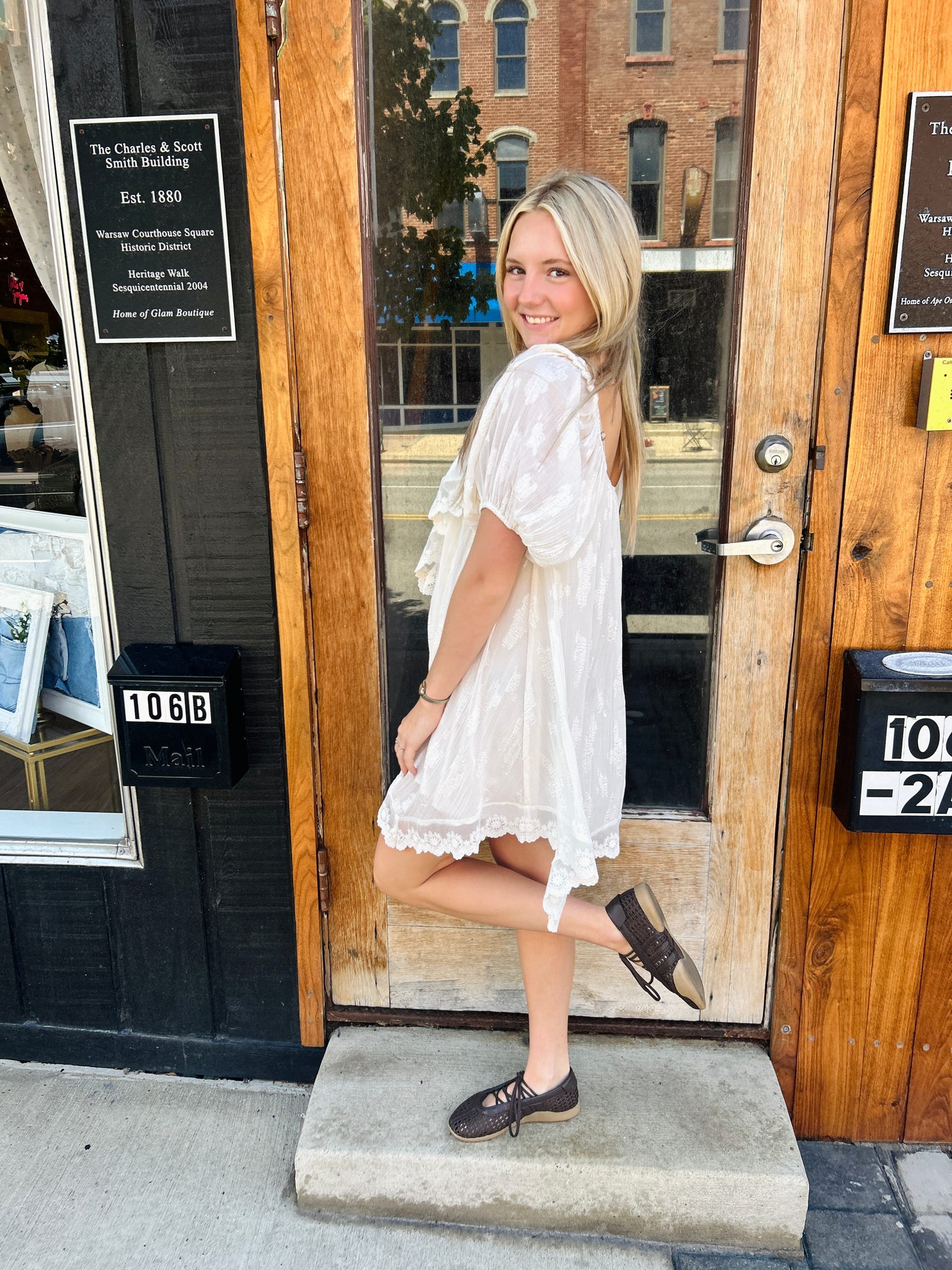 Vickie Dress