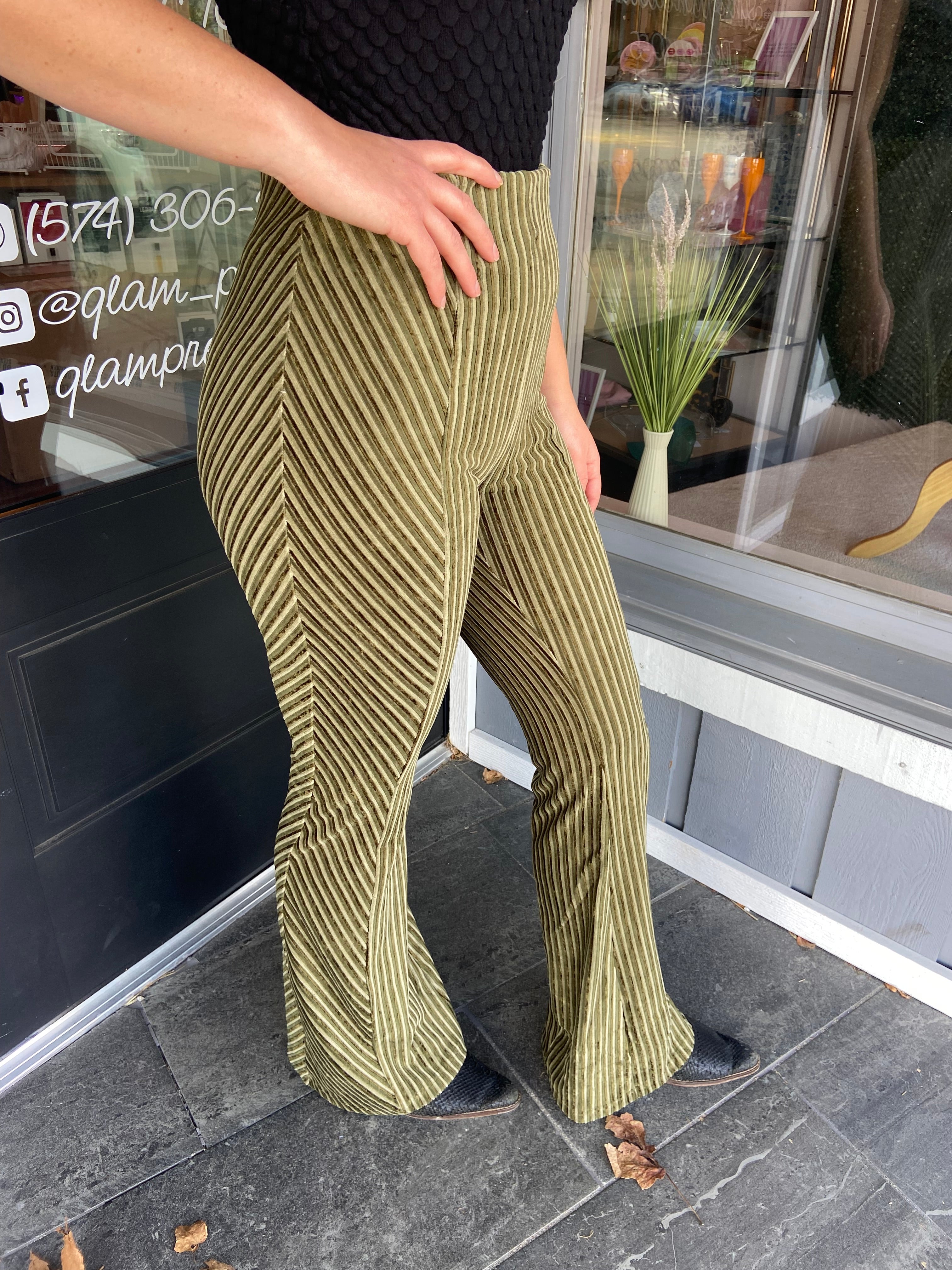 Ribbed Flare Pants