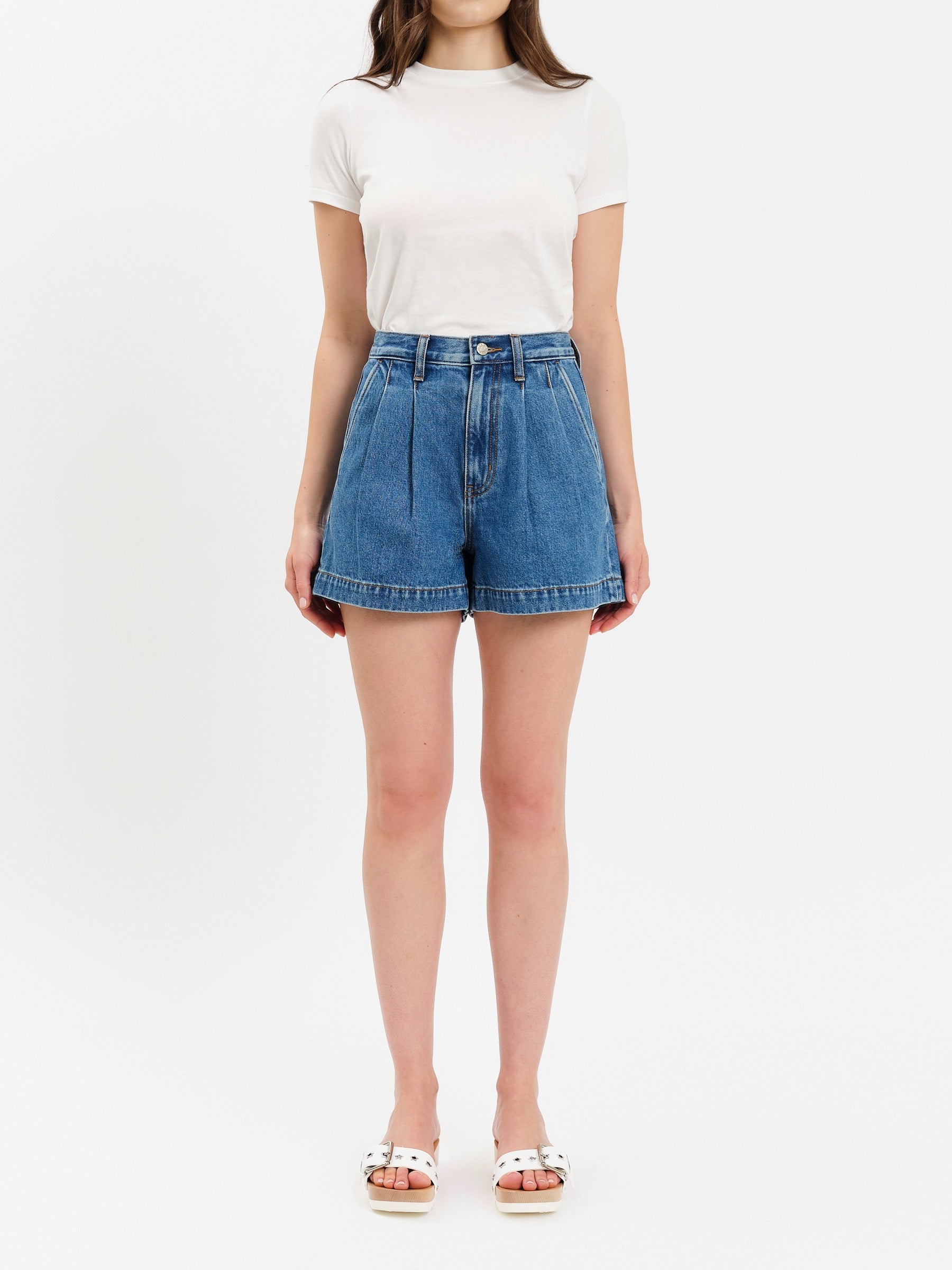 Coronado Pleated Short