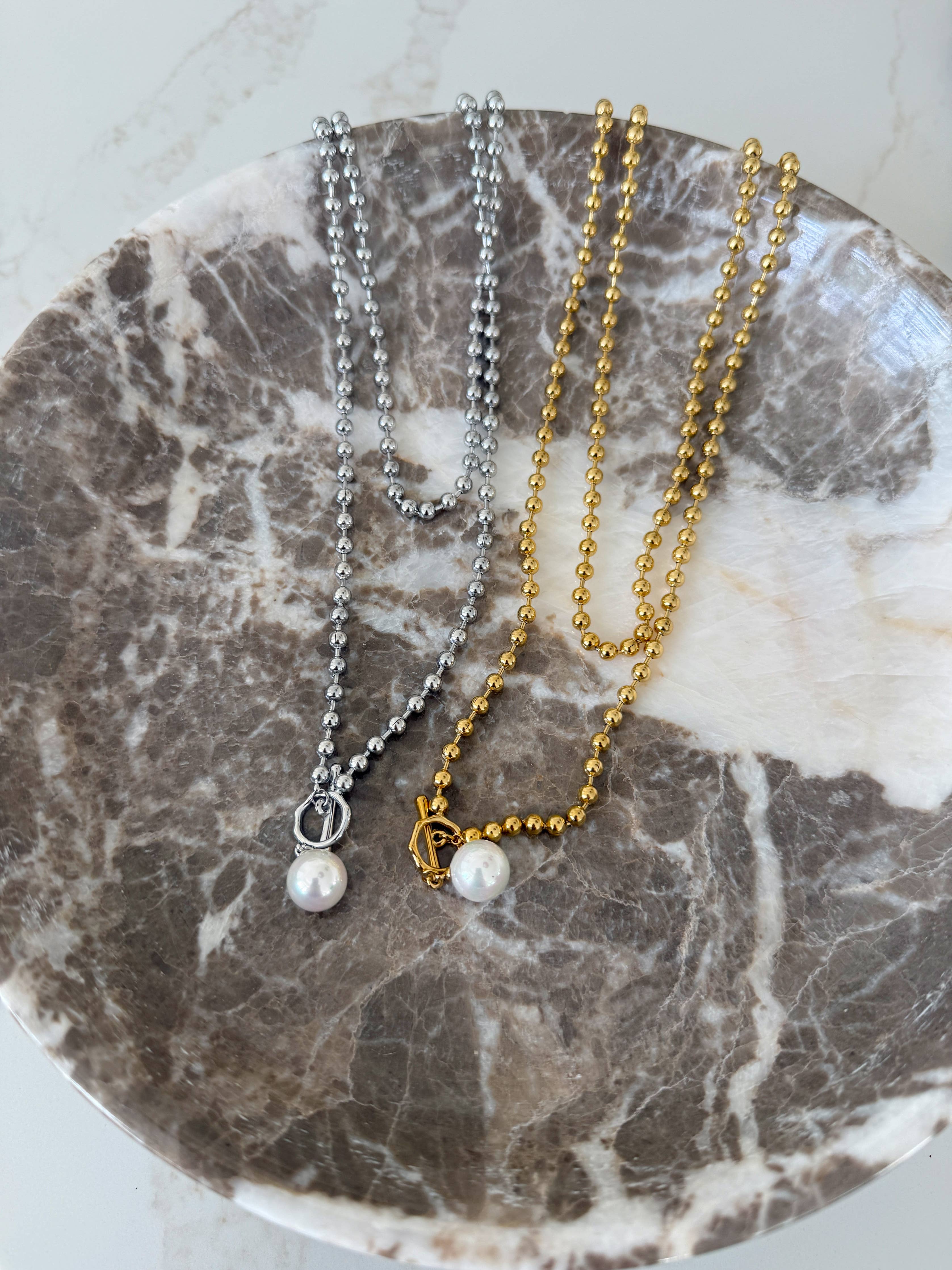 Danielle Necklace: Silver