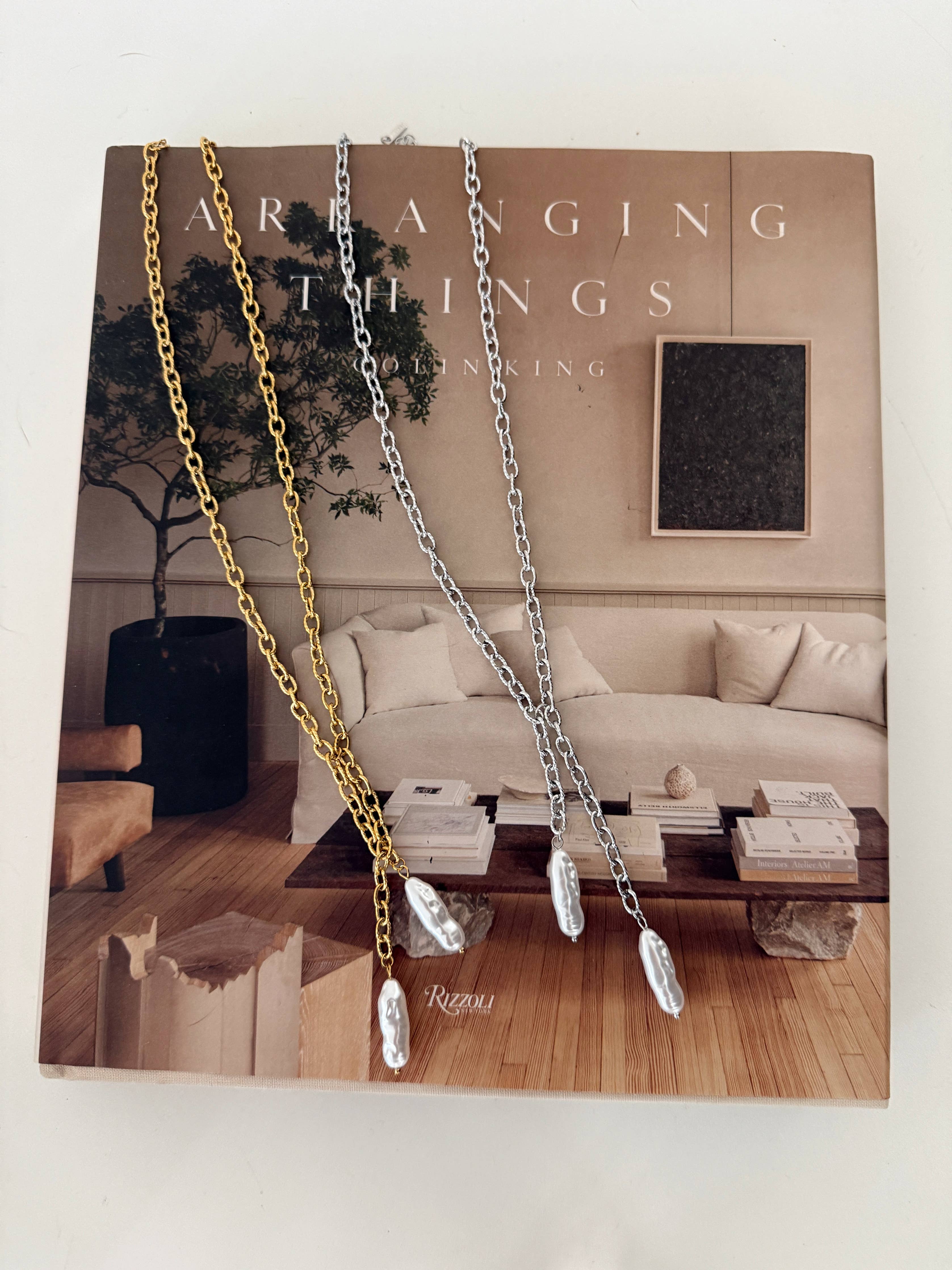 Jordan Necklace: Gold
