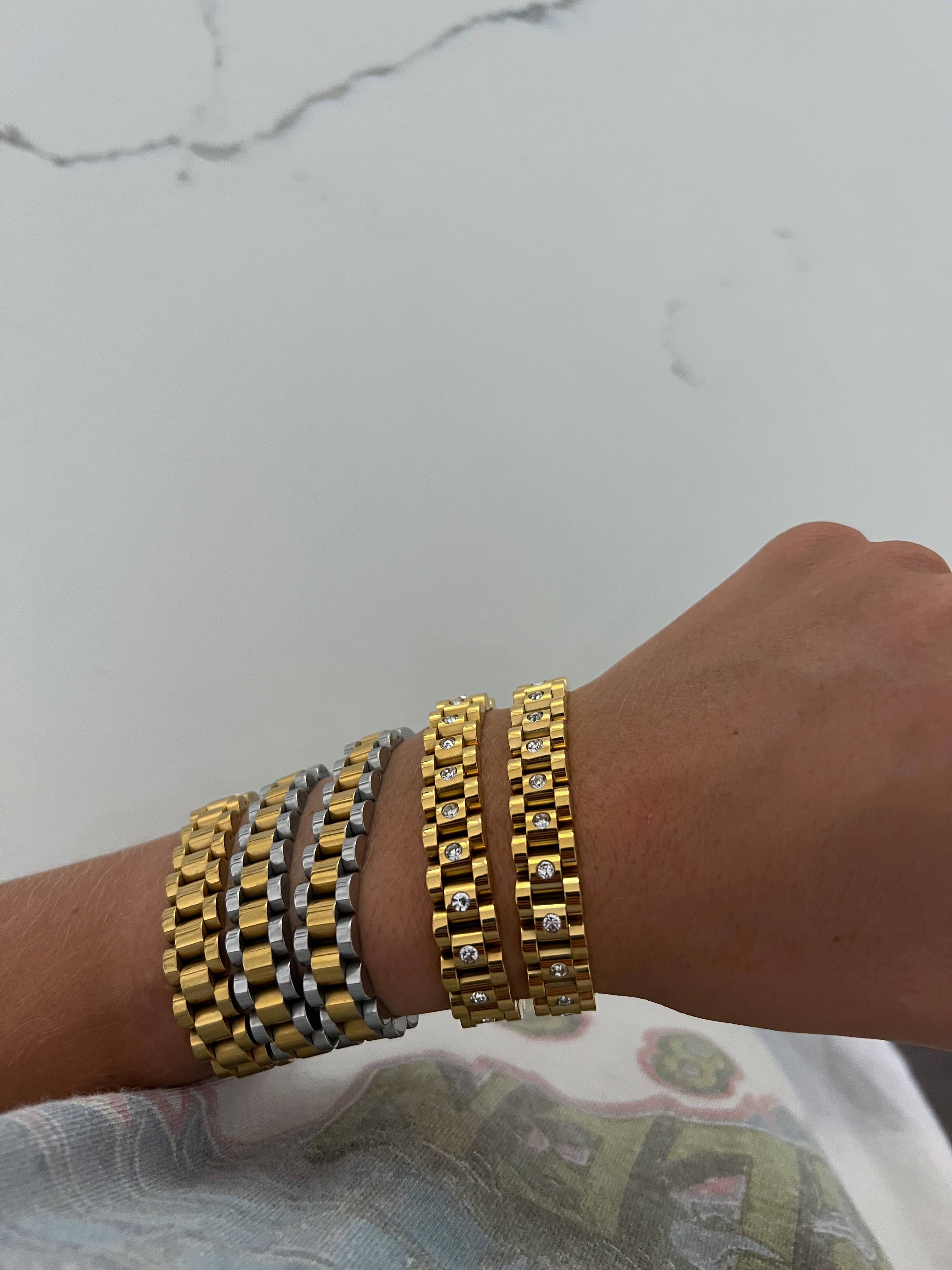 THE CHAIN WATCH BAND BRACELET: GOLD