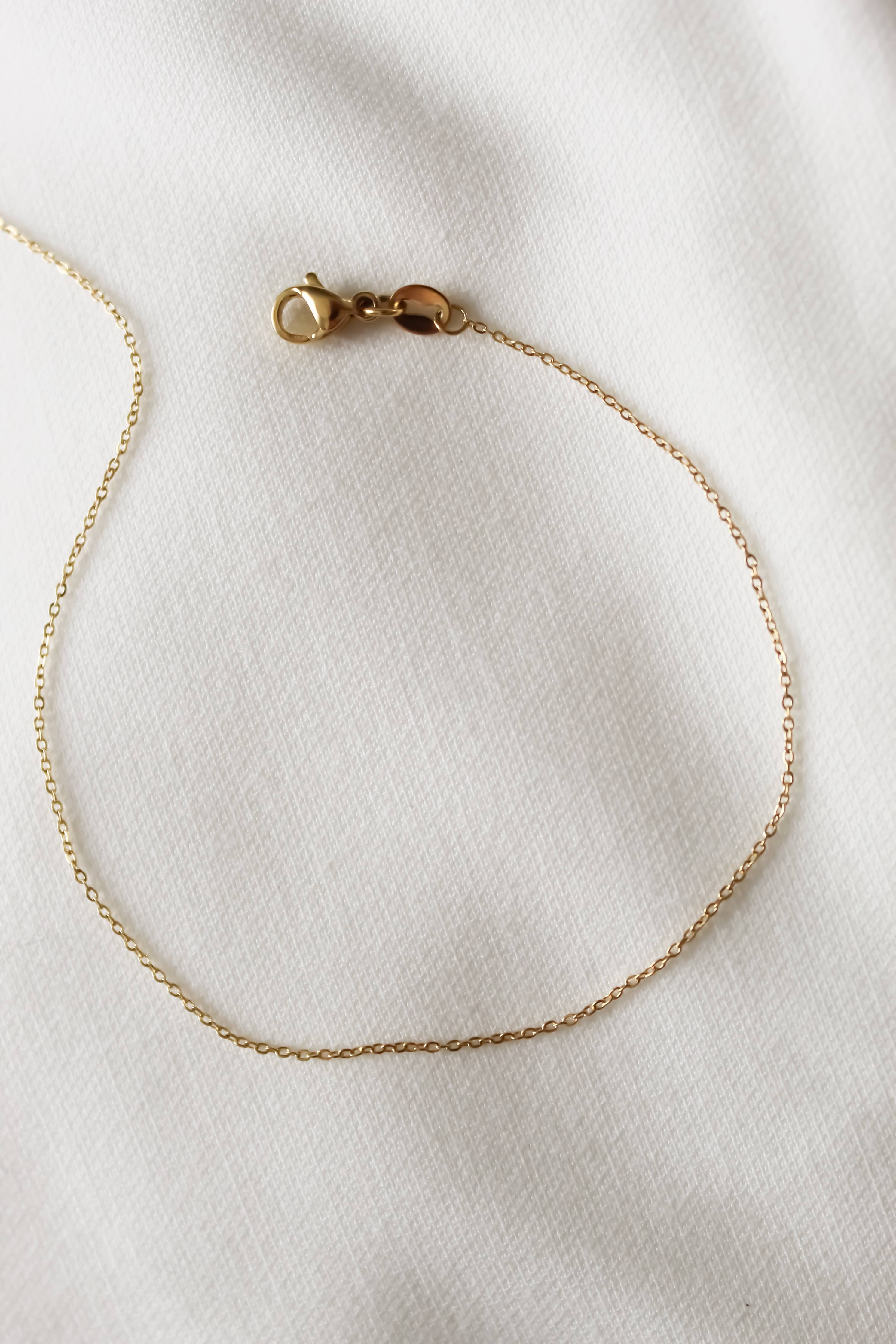 Charm Bar Bracelet Chain: One Size