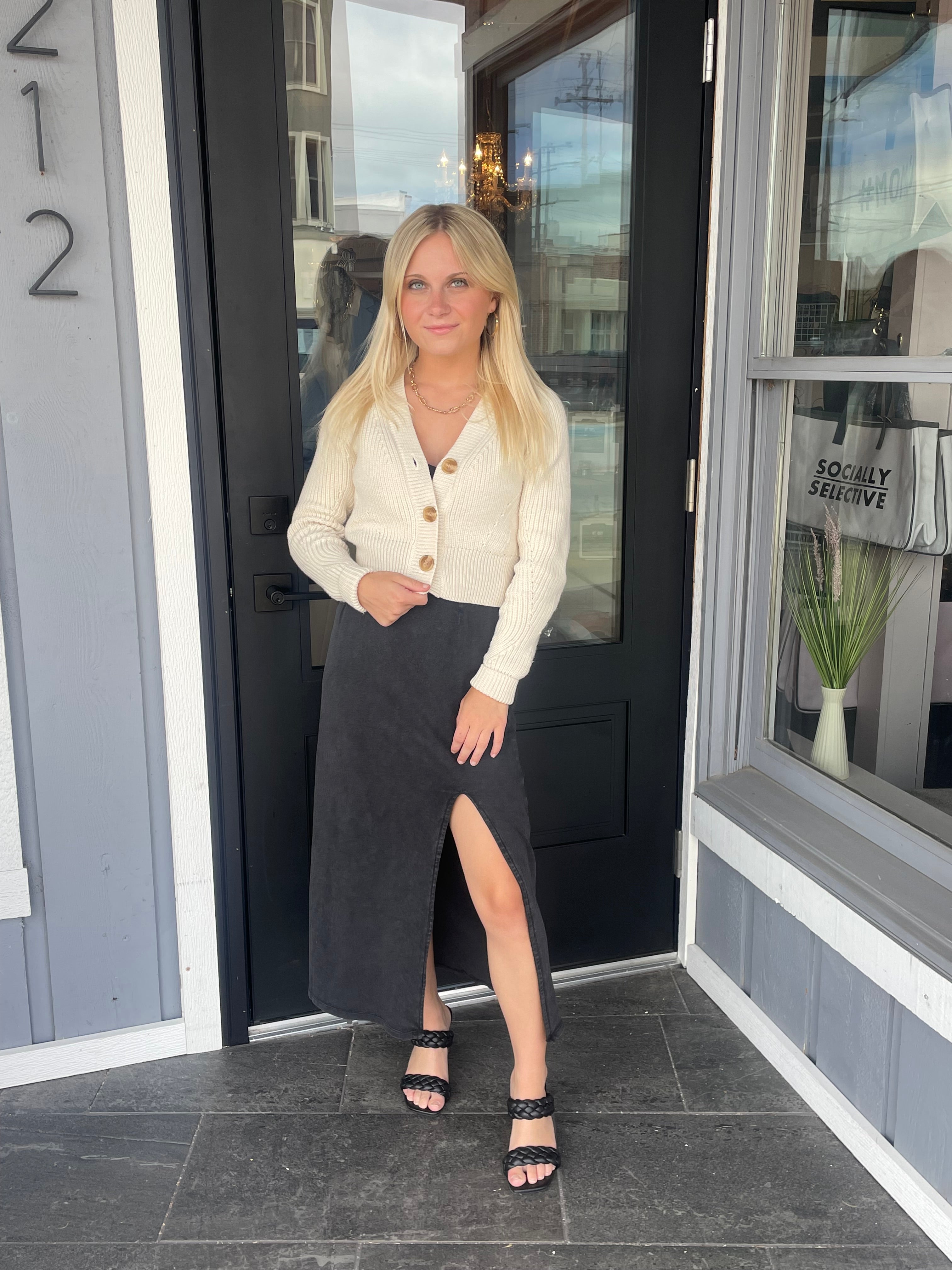Cream Cropped Cardigan