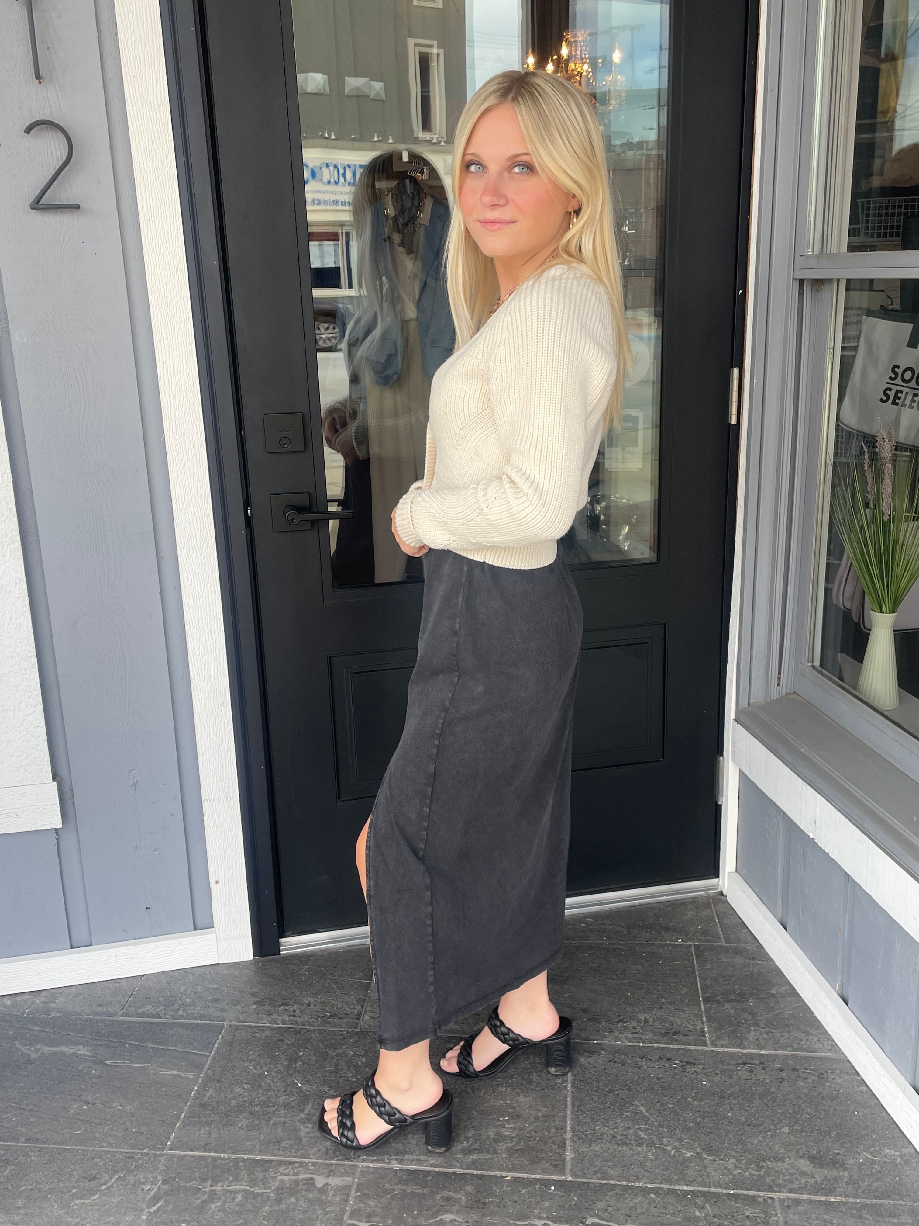 Cream Cropped Cardigan